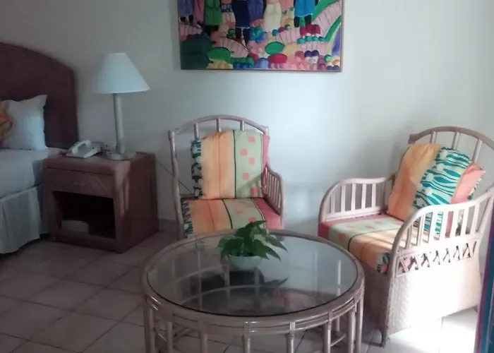 Hotel Club Ambiance (adults Only)