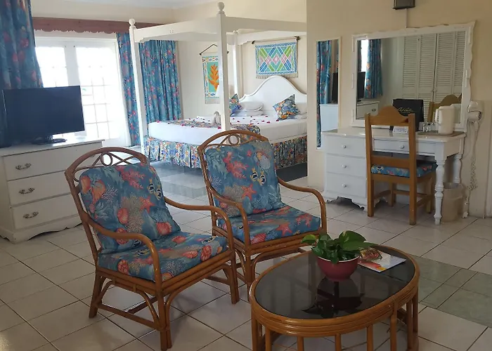 Hotel Club Ambiance (adults Only) Runaway Bay