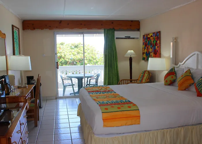 Hotel Club Ambiance (adults Only) 3*
