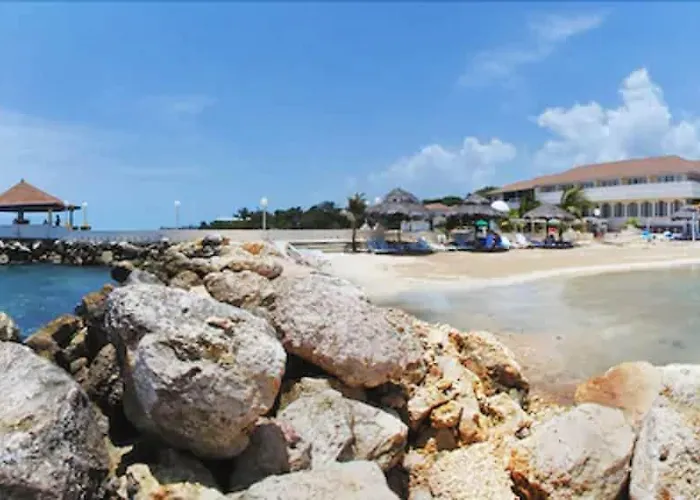 Club Ambiance (adults Only) Runaway Bay