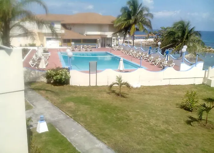 Hotel Club Ambiance (adults Only) 3*