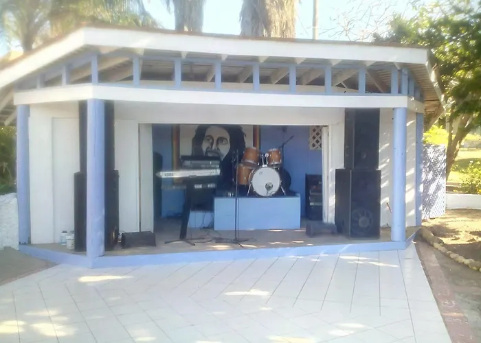 Club Ambiance (adults Only) Hotel Runaway Bay